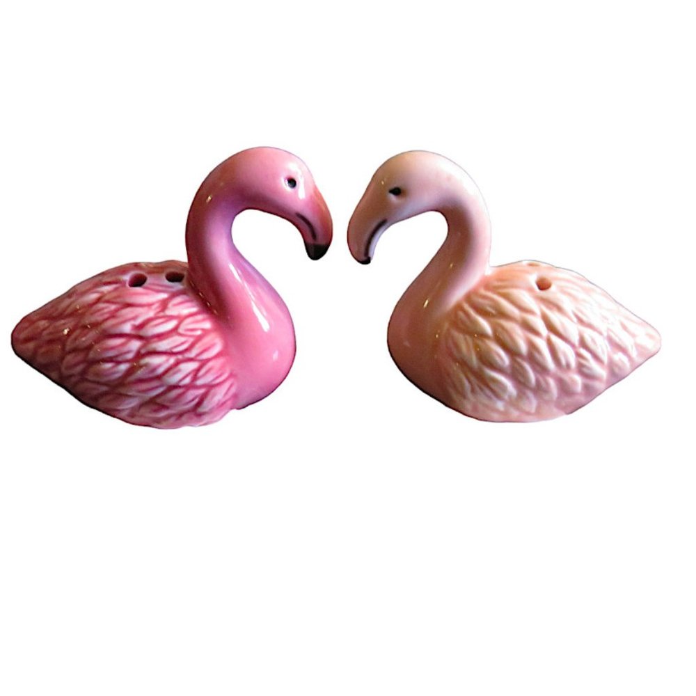 Cracker Barrel Flamingo Mini Salt And Pepper Shakers Pink NEW